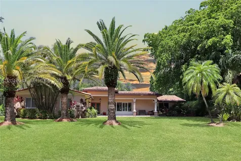 15144 SW 72nd Court Palmetto Bay FL 33158