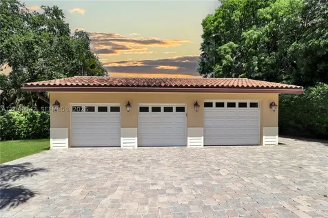 15144 SW 72nd Court Palmetto Bay FL 33158