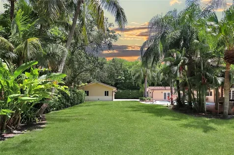 15144 SW 72nd Court Palmetto Bay FL 33158