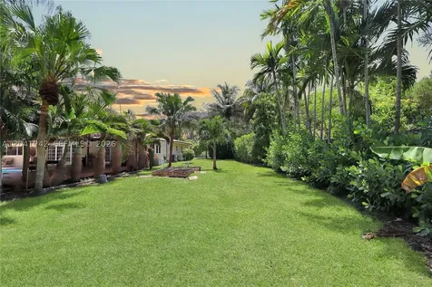 15144 SW 72nd Court Palmetto Bay FL 33158