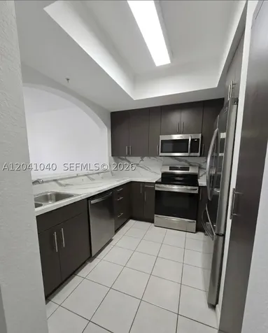 8936 W Flagler Street Miami FL 33174