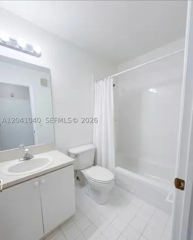 8936 W Flagler Street Miami FL 33174