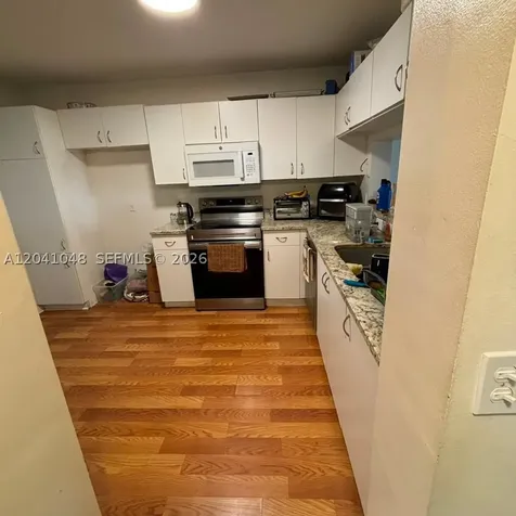 10160 NW 24th Place Sunrise FL 33322