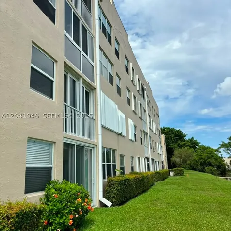10160 NW 24th Place Sunrise FL 33322
