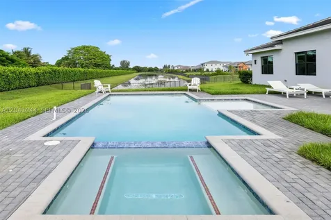 14850 Millstone Ranches Drive Davie FL 33331