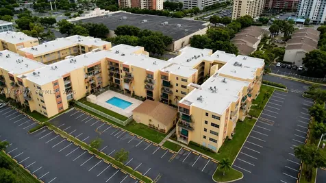 1975 W 44th Place Hialeah FL 33012