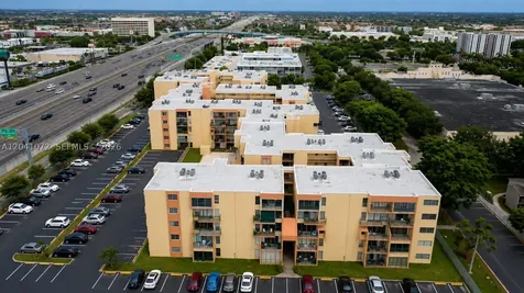 1975 W 44th Place Hialeah FL 33012