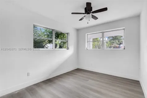 6831 Greene Street Hollywood FL 33024