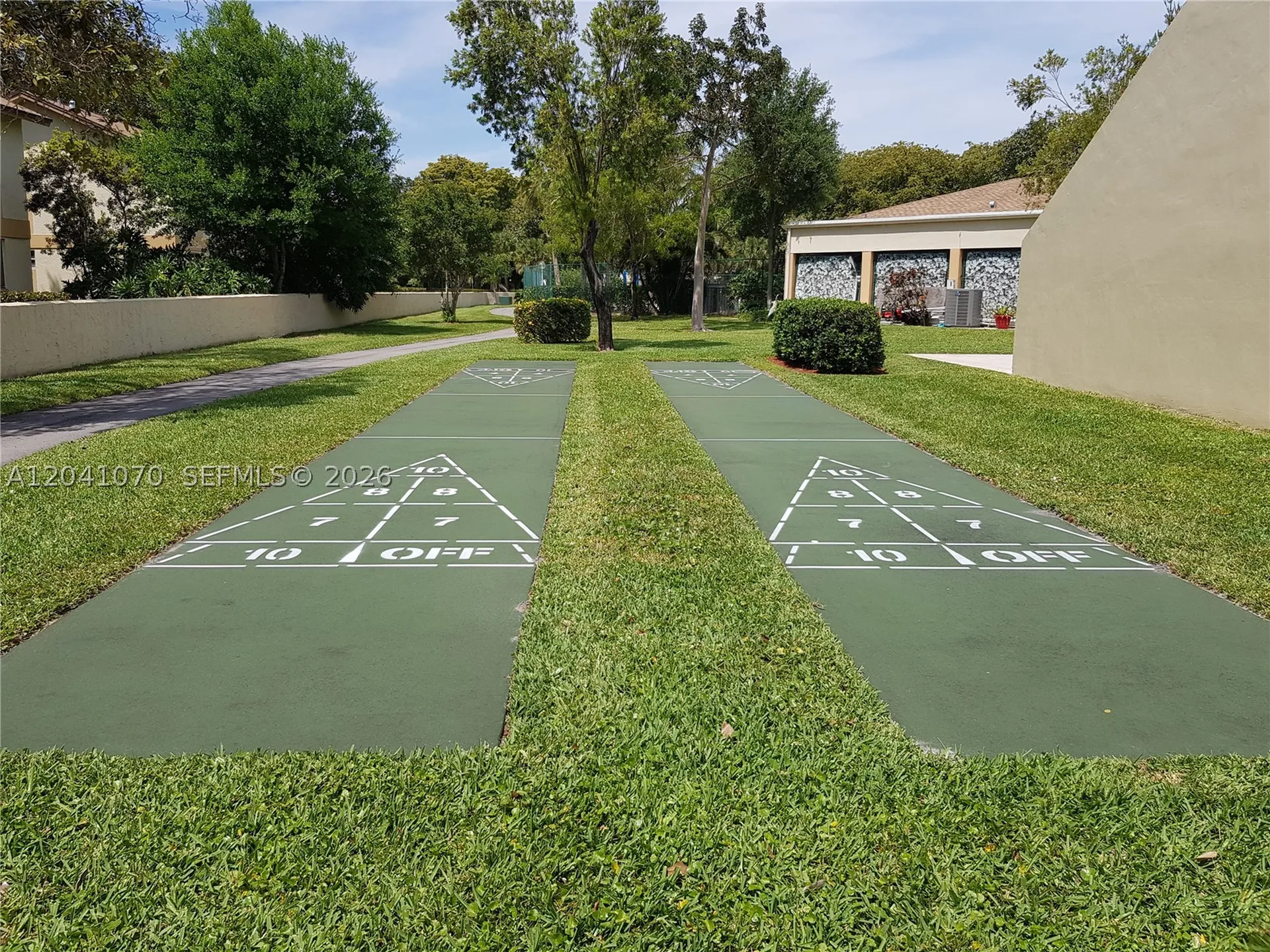 703 Gardens Drive Pompano Beach FL 33069