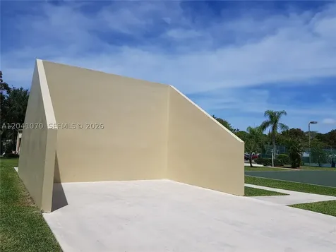703 Gardens Drive Pompano Beach FL 33069