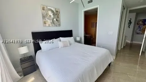 18201 E Collins Avenue Sunny Isles Beach FL 33160