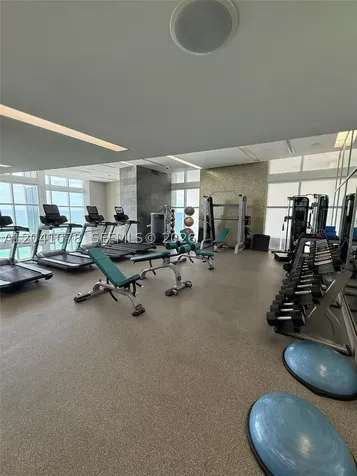18201 E Collins Avenue Sunny Isles Beach FL 33160