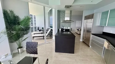 18201 E Collins Avenue Sunny Isles Beach FL 33160