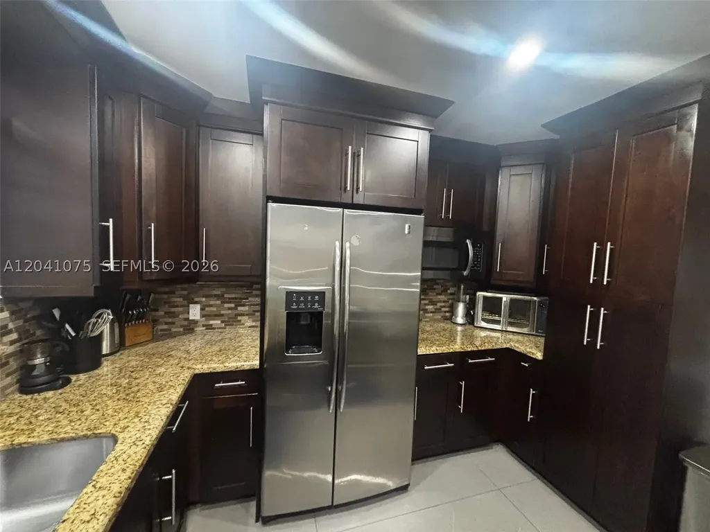 1610 SW 120th Avenue Pembroke Pines FL 33025