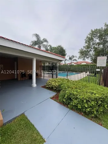 1610 SW 120th Avenue Pembroke Pines FL 33025