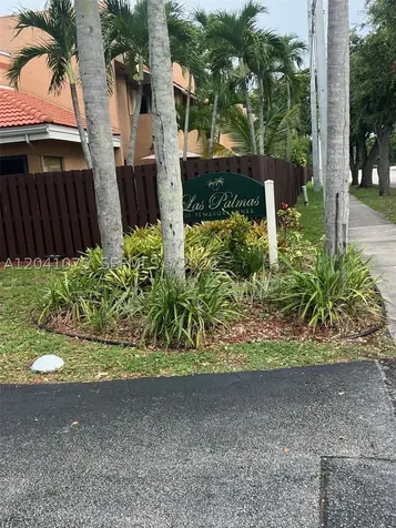 1610 SW 120th Avenue Pembroke Pines FL 33025