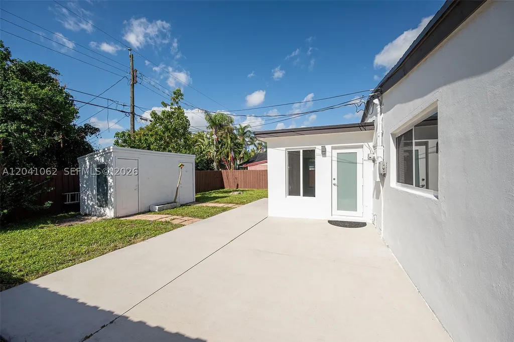 3524 SW 14th Street Fort Lauderdale FL 33312