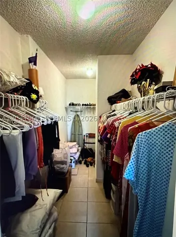 1825 W 44th Place Hialeah FL 33012