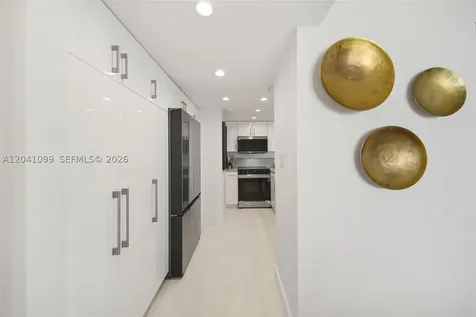 650 West Avenue Miami Beach FL 33139