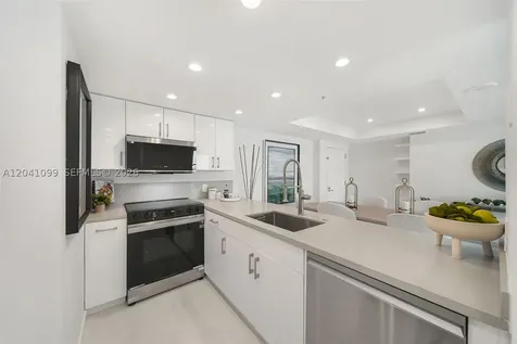 650 West Avenue Miami Beach FL 33139