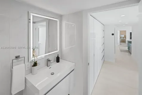 650 West Avenue Miami Beach FL 33139