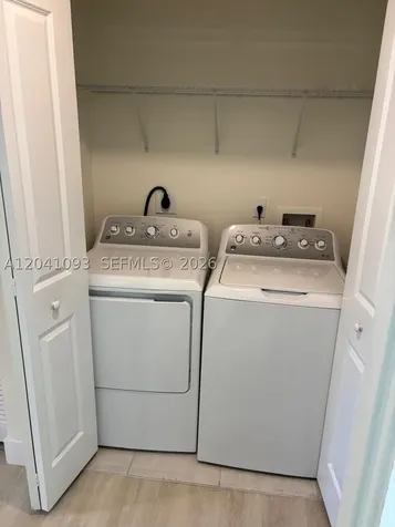 4281 NW 83rd Avenue Doral FL 33166