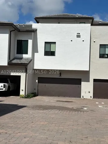 4281 NW 83rd Avenue Doral FL 33166