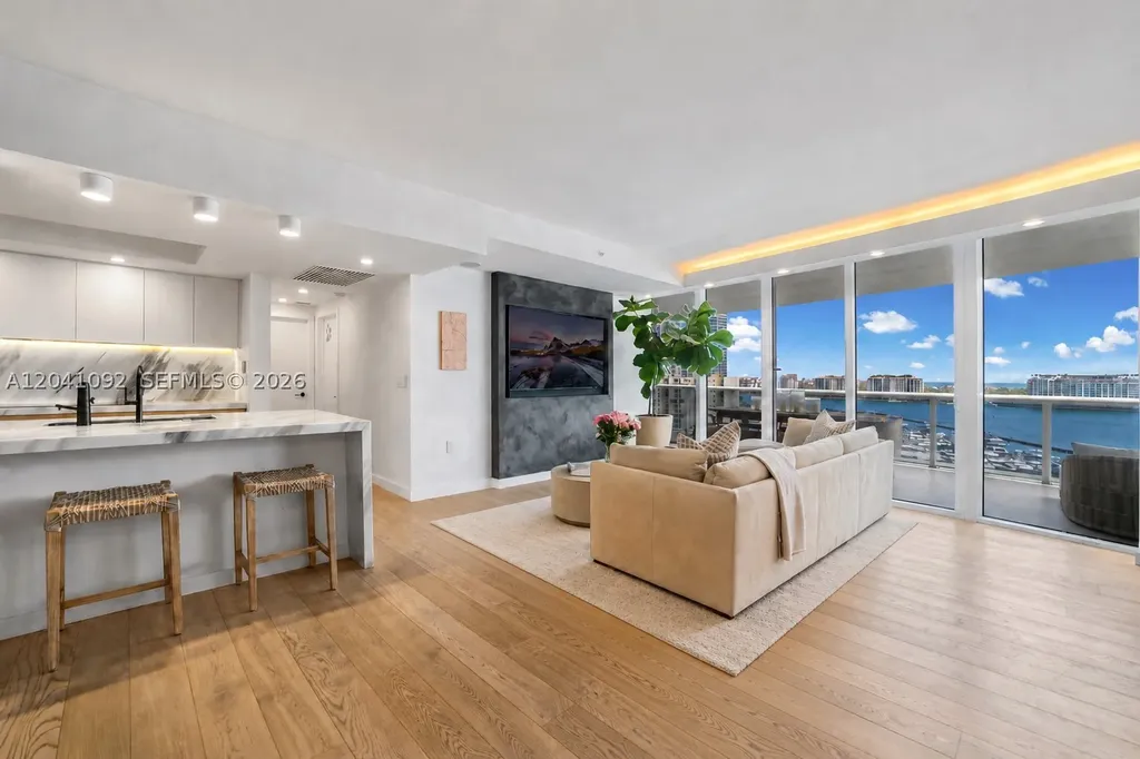 400 Alton Road Miami Beach FL 33139