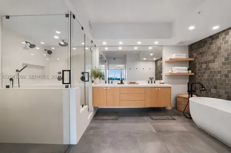 400 Alton Road Miami Beach FL 33139