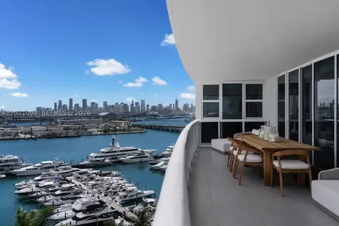 400 Alton Road Miami Beach FL 33139