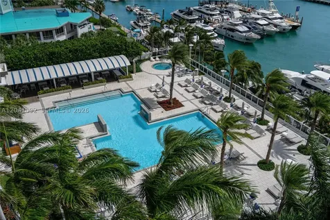 400 Alton Road Miami Beach FL 33139