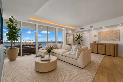 400 Alton Road Miami Beach FL 33139