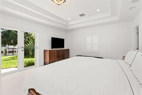 18 Eleuthera Drive Ocean Ridge FL 33435
