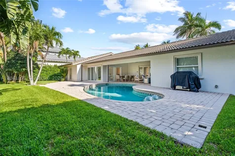 18 Eleuthera Drive Ocean Ridge FL 33435