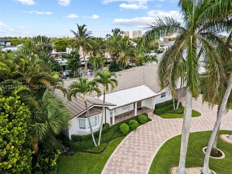 18 Eleuthera Drive Ocean Ridge FL 33435