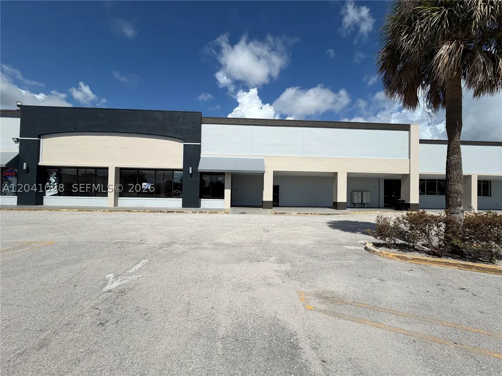 7121 S Us Hwy 1 Highway Port St. Lucie FL 34950