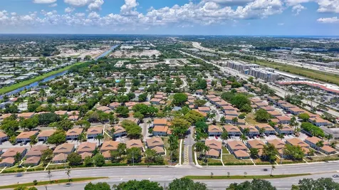 2107 Catherine Dr Drive Delray Beach FL 33445