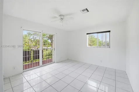 7521 NW 1st Avenue Miami FL 33150