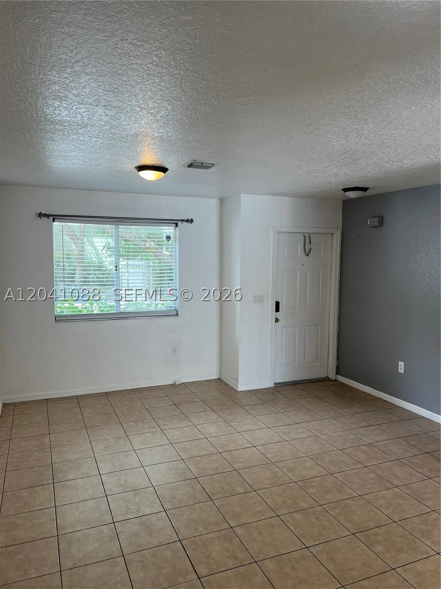 183 Hidden Ct Road Hollywood FL 33023
