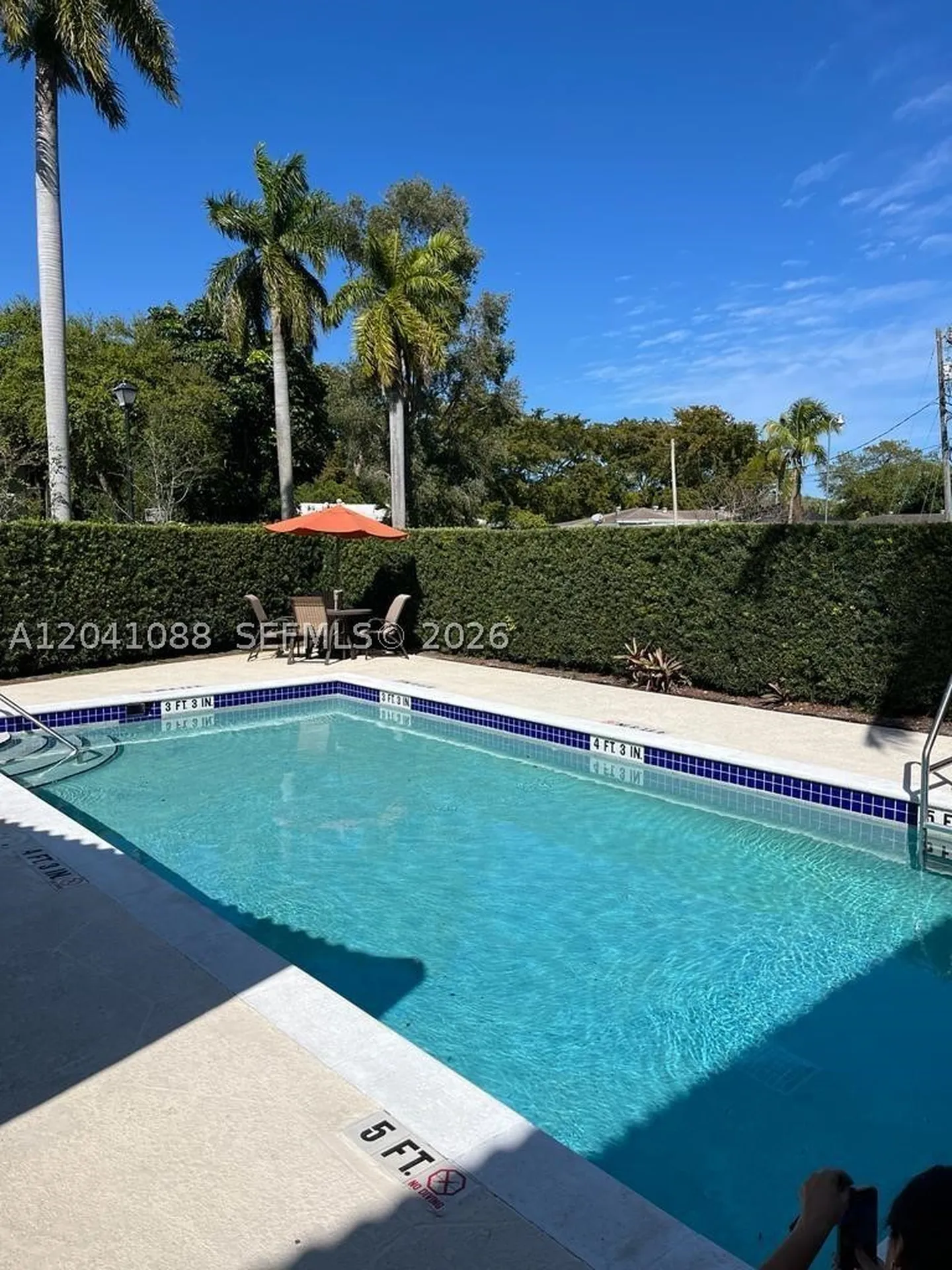 183 Hidden Ct Road Hollywood FL 33023
