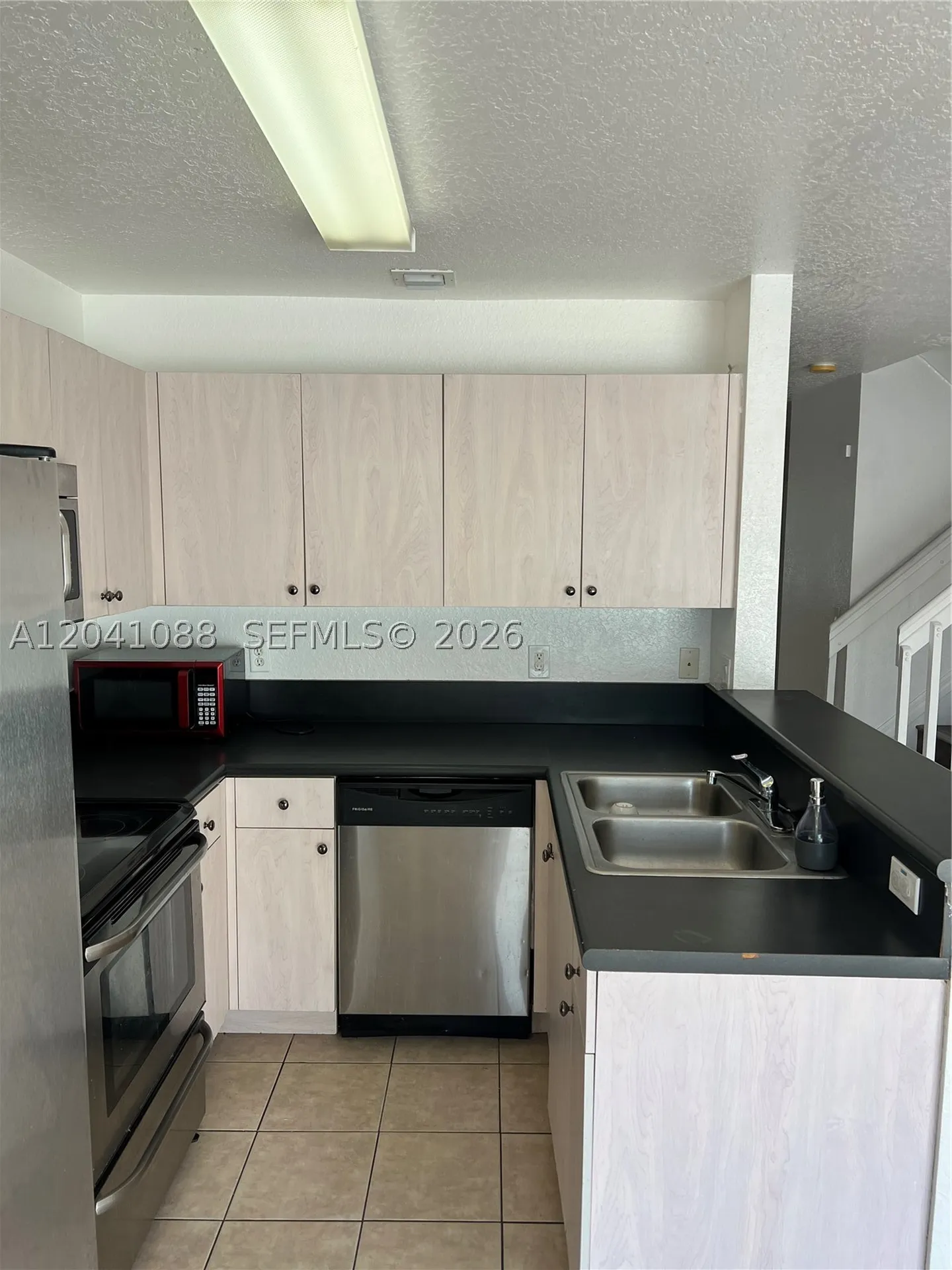 183 Hidden Ct Road Hollywood FL 33023