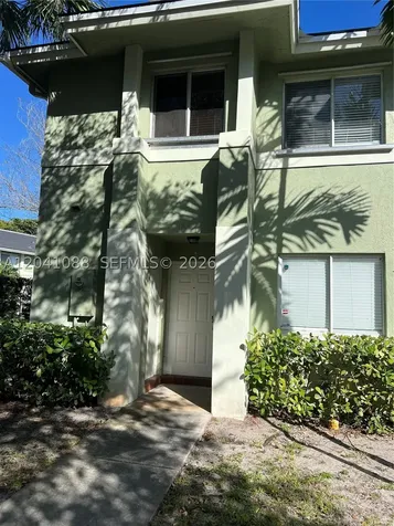 183 Hidden Ct Road Hollywood FL 33023