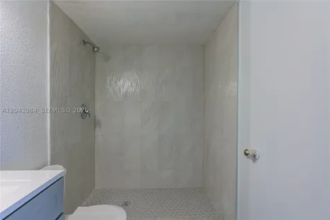 2513 San Remo Circle Homestead FL 33035