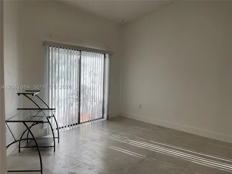 2513 San Remo Circle Homestead FL 33035