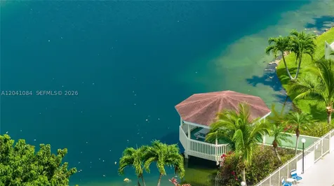 2513 San Remo Circle Homestead FL 33035