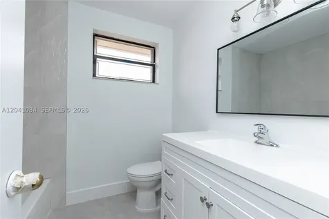 2513 San Remo Circle Homestead FL 33035