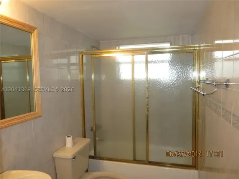 1750 NE 191st Street Miami FL 33179