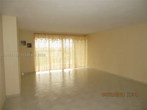 1750 NE 191st Street Miami FL 33179