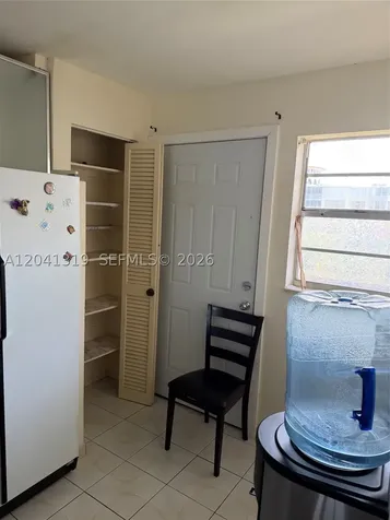 1750 NE 191st Street Miami FL 33179