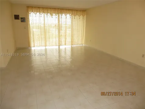 1750 NE 191st Street Miami FL 33179